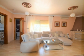 Продажа апартаментов в провинции Costa Blanca North, Испания: 3 спальни, 131 м2, № RV6750EU – фото 3