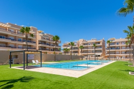 Resale - Apartment - Villamartin