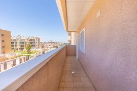 Resale - Apartment - Villamartin