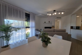 Resale - Apartment - Denia