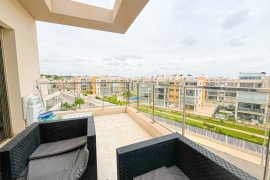 Resale - Apartment - Villamartin