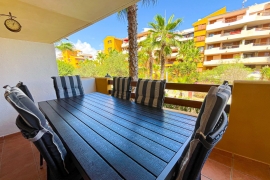 Resale - Apartment - Punta Prima