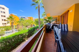 Resale - Apartment - Punta Prima