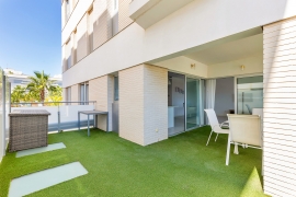 Resale - Apartment - Villamartin