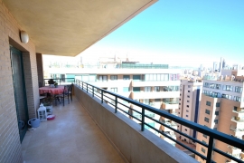 Resale - Apartment - Villajoyosa