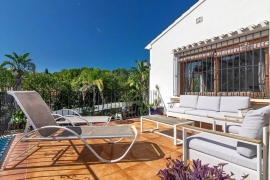 Resale - Villa - Javea