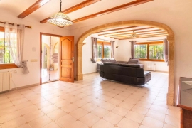 Resale - Villa - Javea