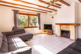 Resale - Villa - Javea