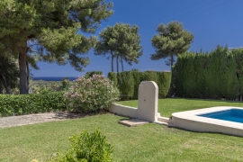 Resale - Villa - Javea