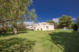 Resale - Villa - Javea