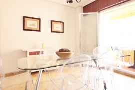 Resale - Apartment - Alicante