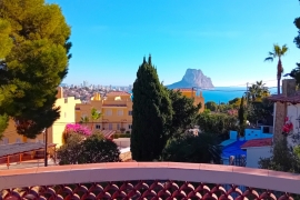 Resale - Villa - Calpe