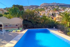 Resale - Villa - Calpe