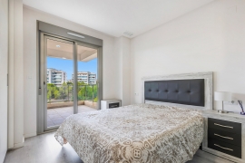 Resale - Apartment - Villamartin