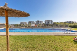 Resale - Apartment - Villamartin