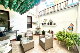 Resale - Apartment - Alicante