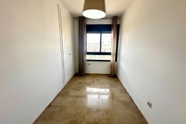 Resale - Apartment - Alicante