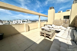 Resale - Apartment - Alicante