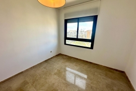 Resale - Apartment - Alicante