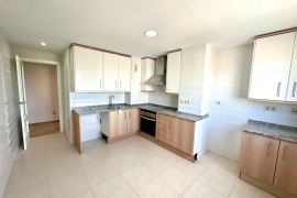 Resale - Apartment - Alicante