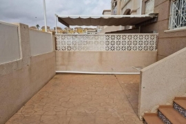 Resale - Bungalow - Torrevieja