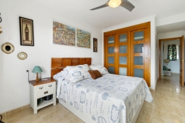 Resale - Apartment - Campoamor