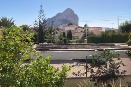 Resale - Villa - Calpe